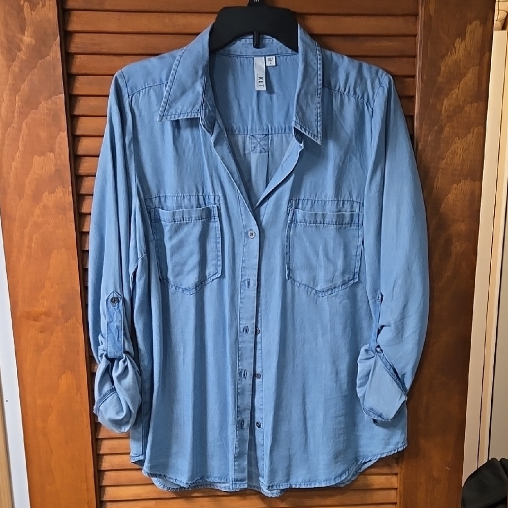 Denim Blue Button-Up Shirt Kut from the Kloth